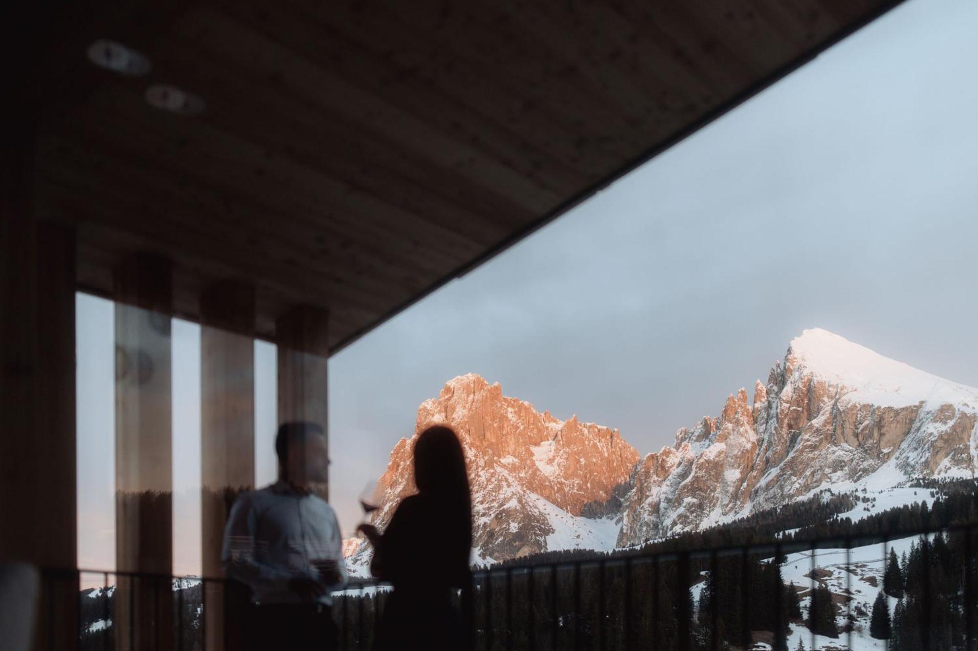 Saltria - Your Alpine Experience Alpe Di Siusi Rom bilde